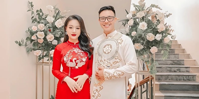 Nam ca sĩ và vợ kém 6 tuổi Nguyễn Dương Anh Minh