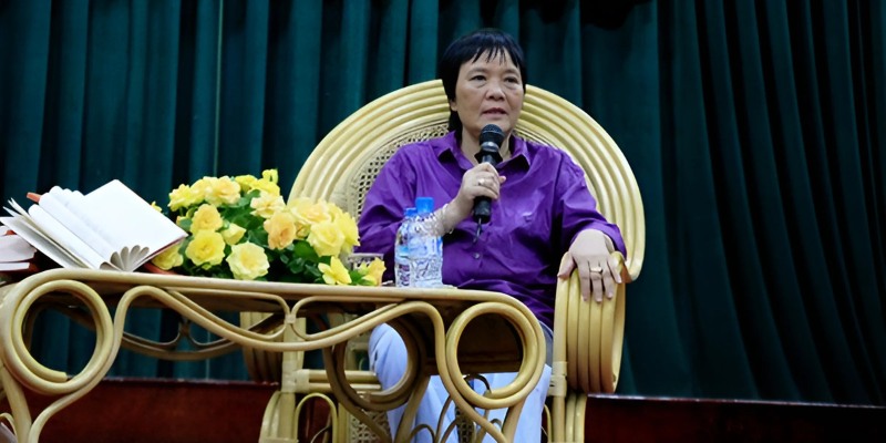 Tiến sĩ Đoàn Hương là ai? Nữ học giả thẳng thắn với đời tư kín tiếng