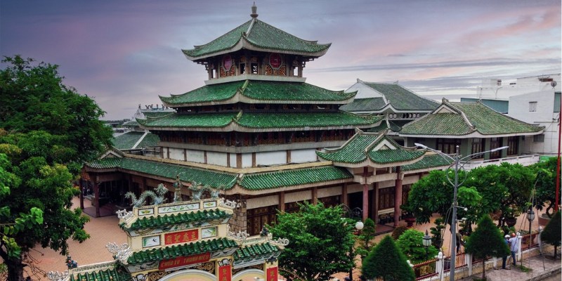 Bà Chúa Xứ Núi Sam là ai? Pho tượng Bà Chúa Xứ tọa lạc ở Châu Đốc (An Giang)